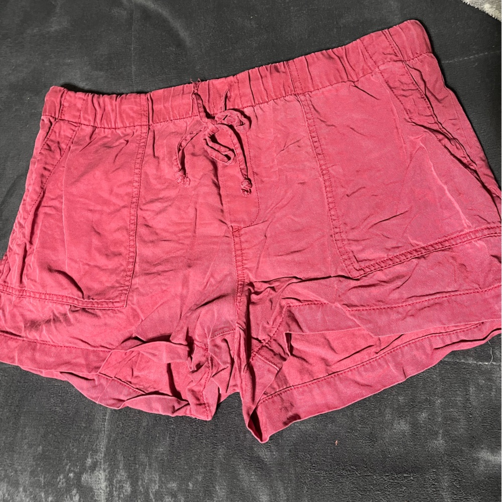 Gap shorts